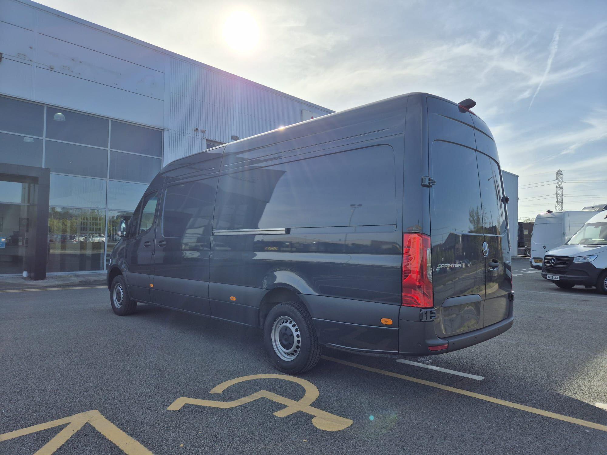 Mercedes-Benz Sprinter